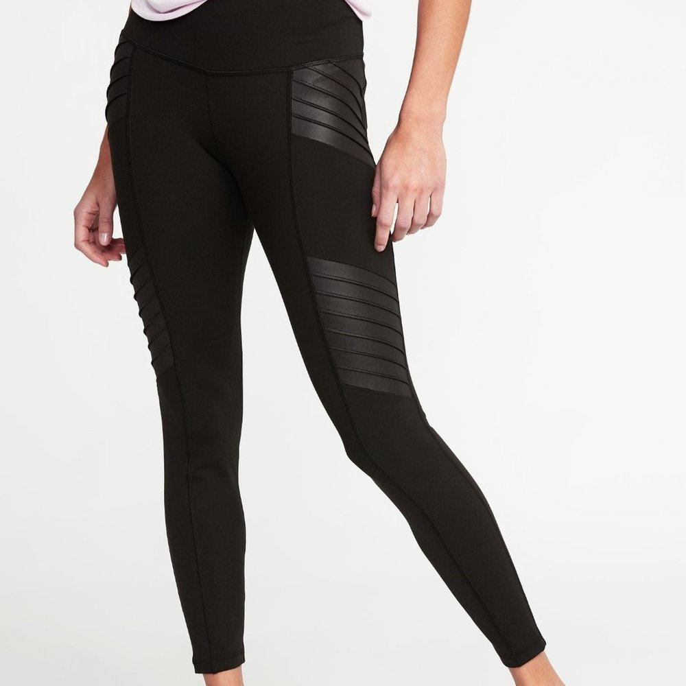 Old Navy High Waisted Moto 7/8 Leggings